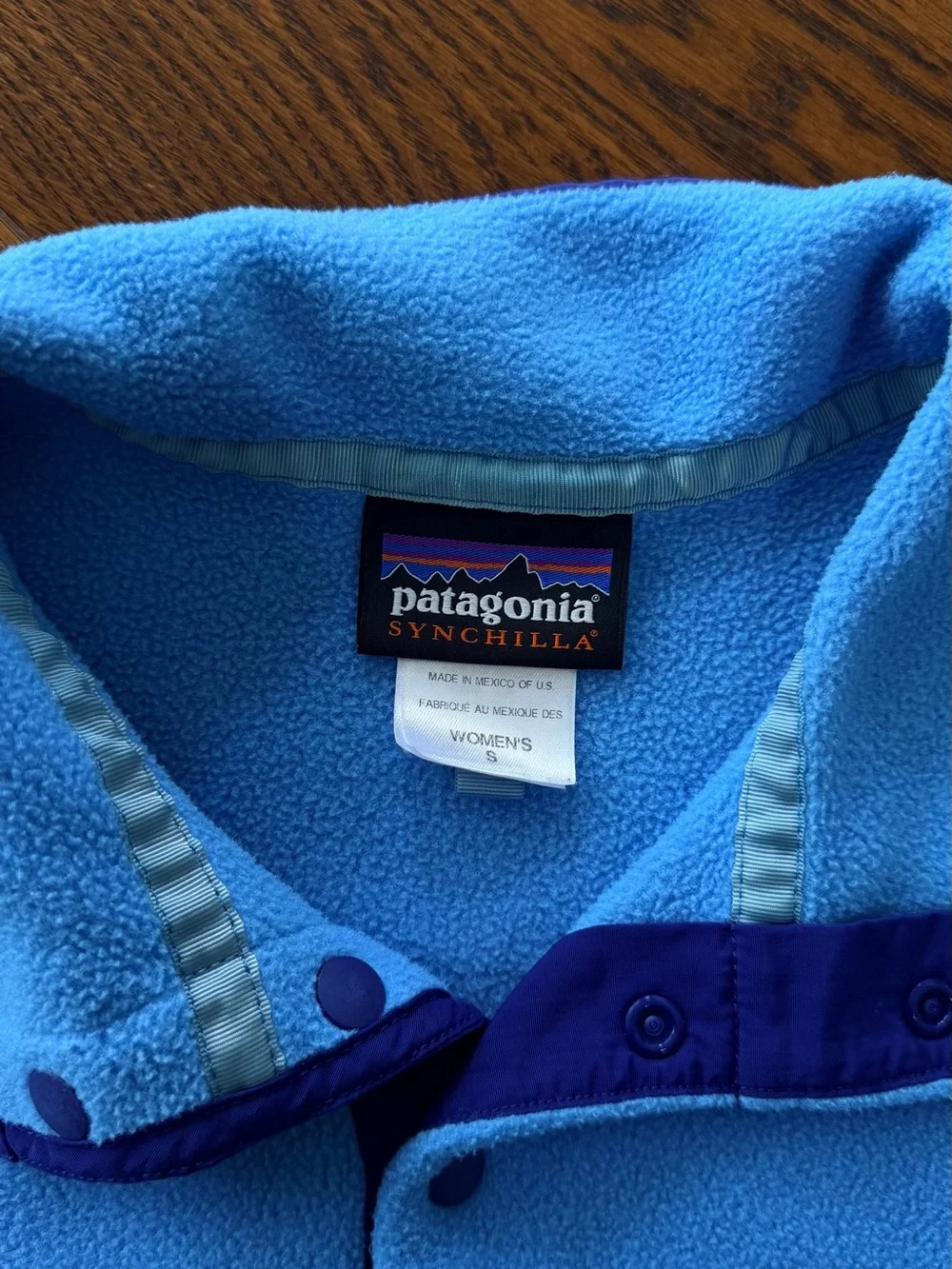Patagonia lightweight fleece